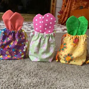 Super cute bunny bags!!